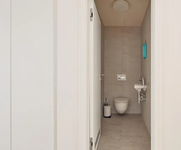 דירה Days - Spacious With Balcony By The Vltava River In Karlin *